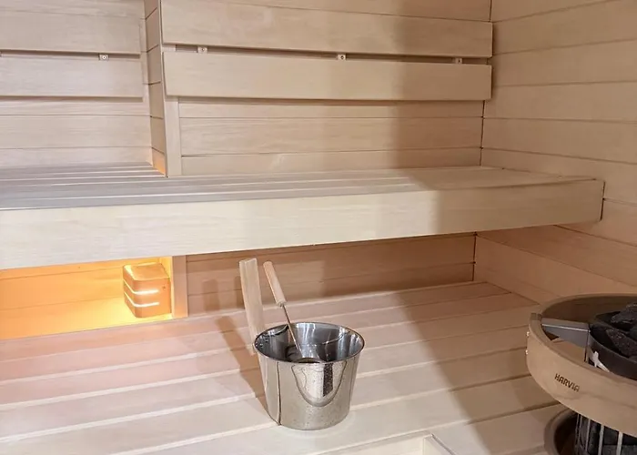 Kolmio - Mall Of Tripla Хельсинки